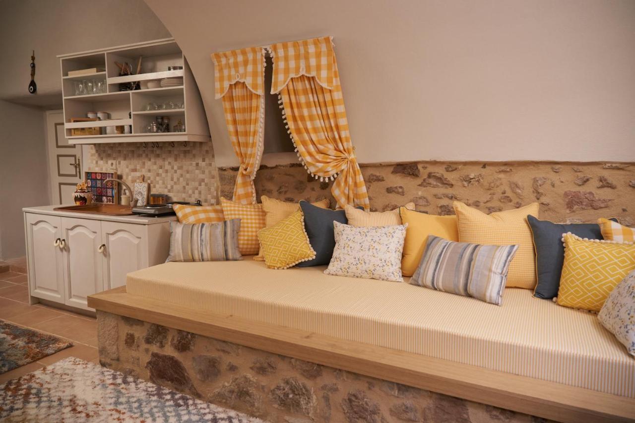 Dandy Villas Dimitsana - A Family Ideal Charming Home In A Quaint Historic Neighborhood - 2 Fireplaces For Romantic Nights Exterior foto
